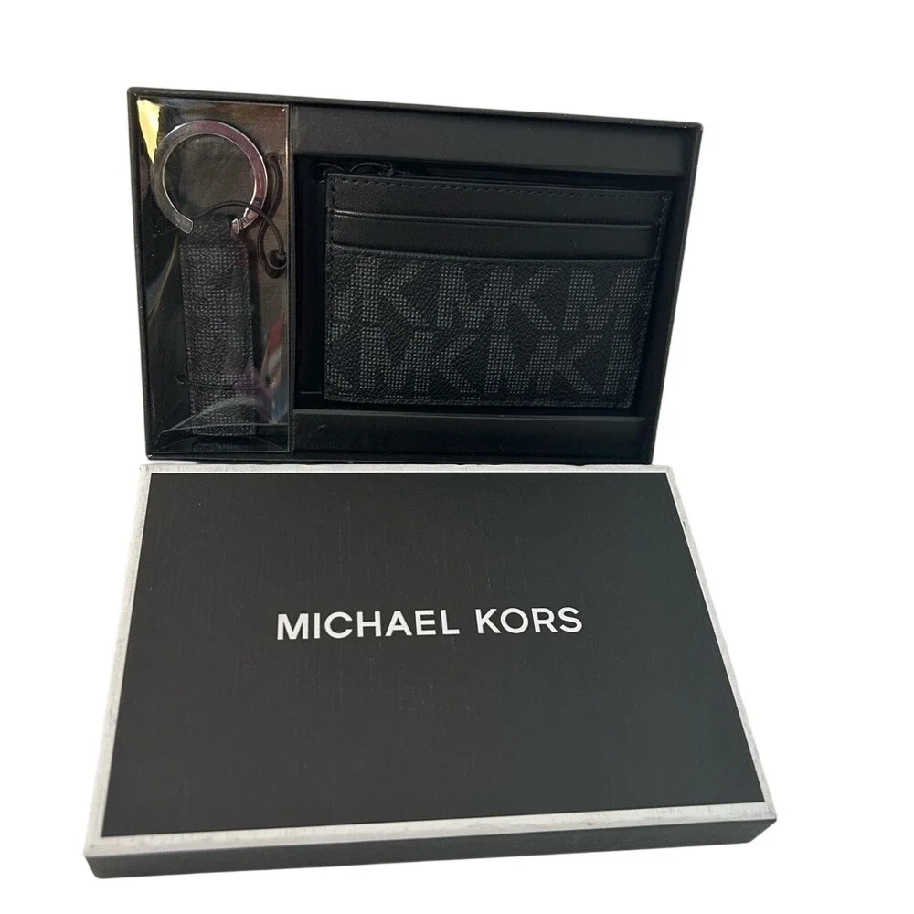 Michael Kors Mens Card Case and Keychain‎ Gift Set Black Signature